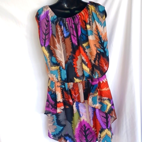 Ali Ro Silk Water Color Drape Front Dress 💙💚💙 - Picture 4 of 7